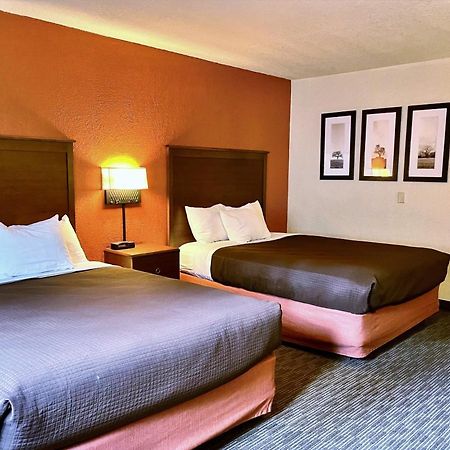 Americinn By Wyndham Petoskey Εξωτερικό φωτογραφία